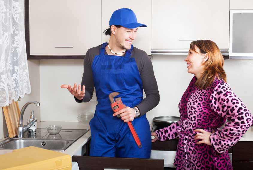 How Working With a Local Plumber Benefits You